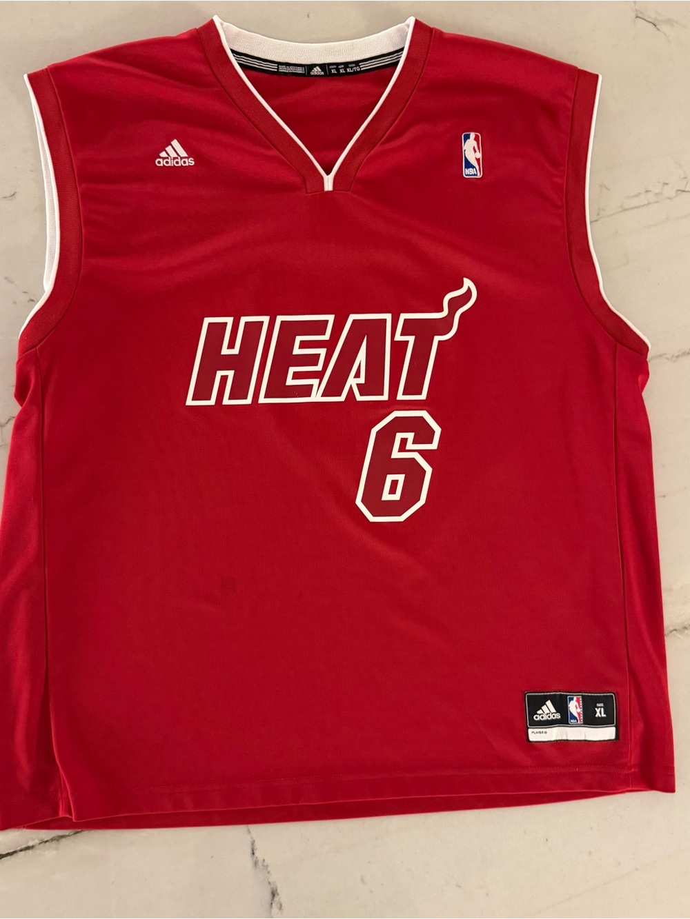 LeBron James Miami Heat Adidas Swingman Jersey Men’s Size XL Red #6
